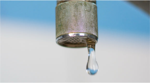 Wasserhahn tropft